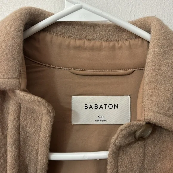 100% wool Aritzia shacket - Picture 2 of 5